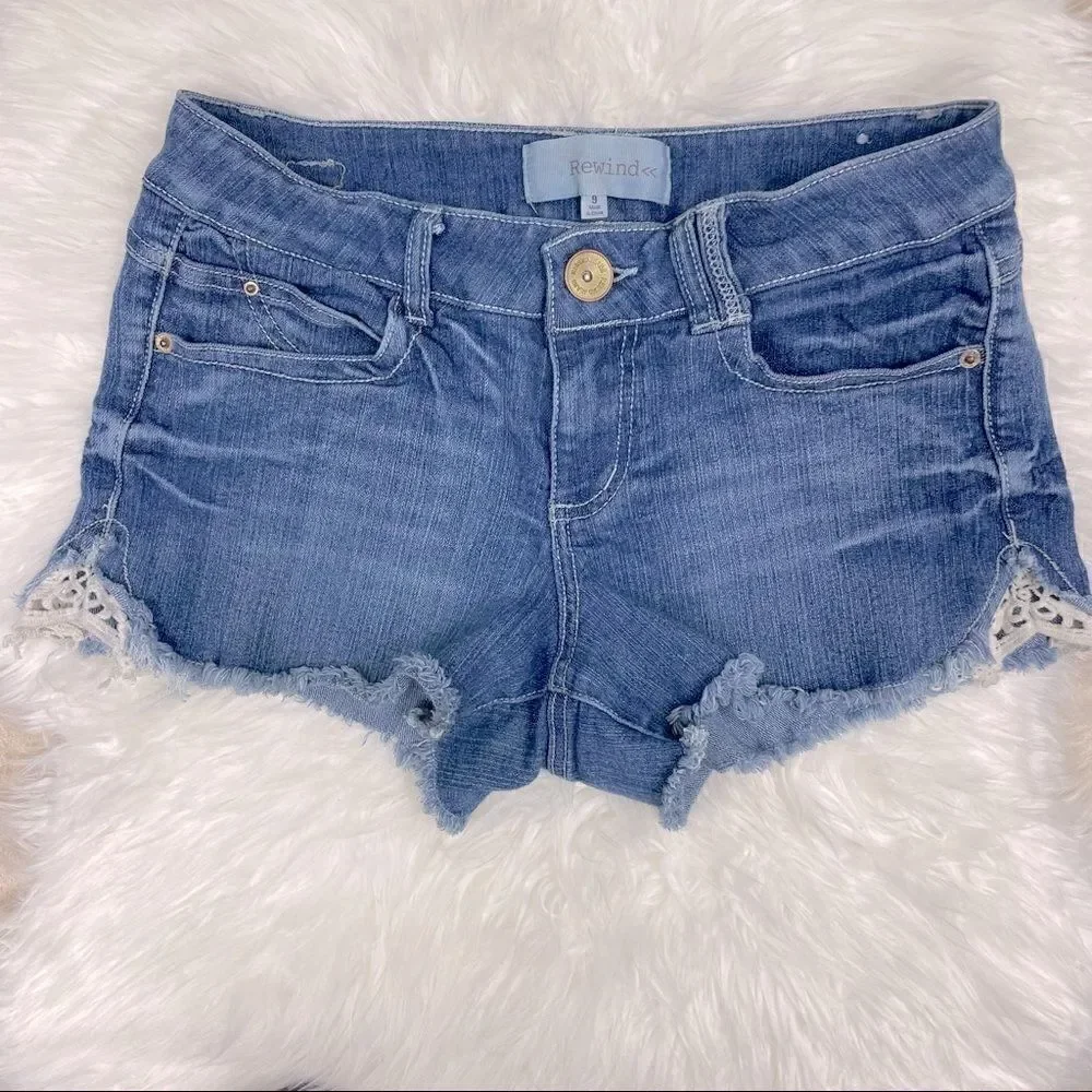 Rewind cut-off embroidered trim shorts denim daisy dukes, detail size 9